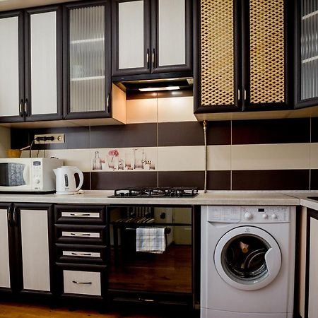 Apartment On Valova Street Lviv Eksteriør bilde