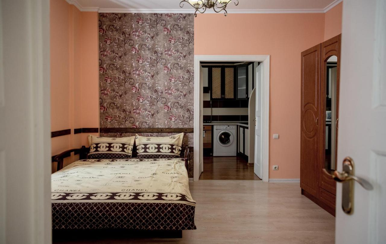 Apartment On Valova Street Lviv Eksteriør bilde