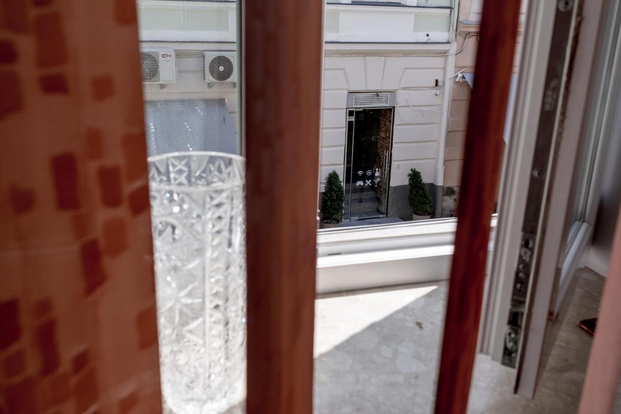 Apartment On Valova Street Lviv Eksteriør bilde